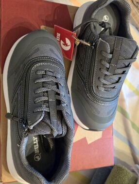 NEW! BILLY Kids' Gray Athletic Sneakers